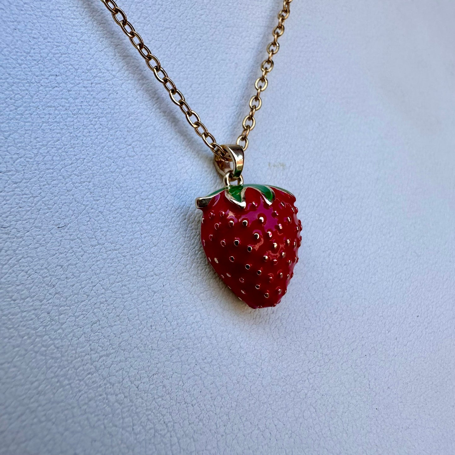 Collana Fragola