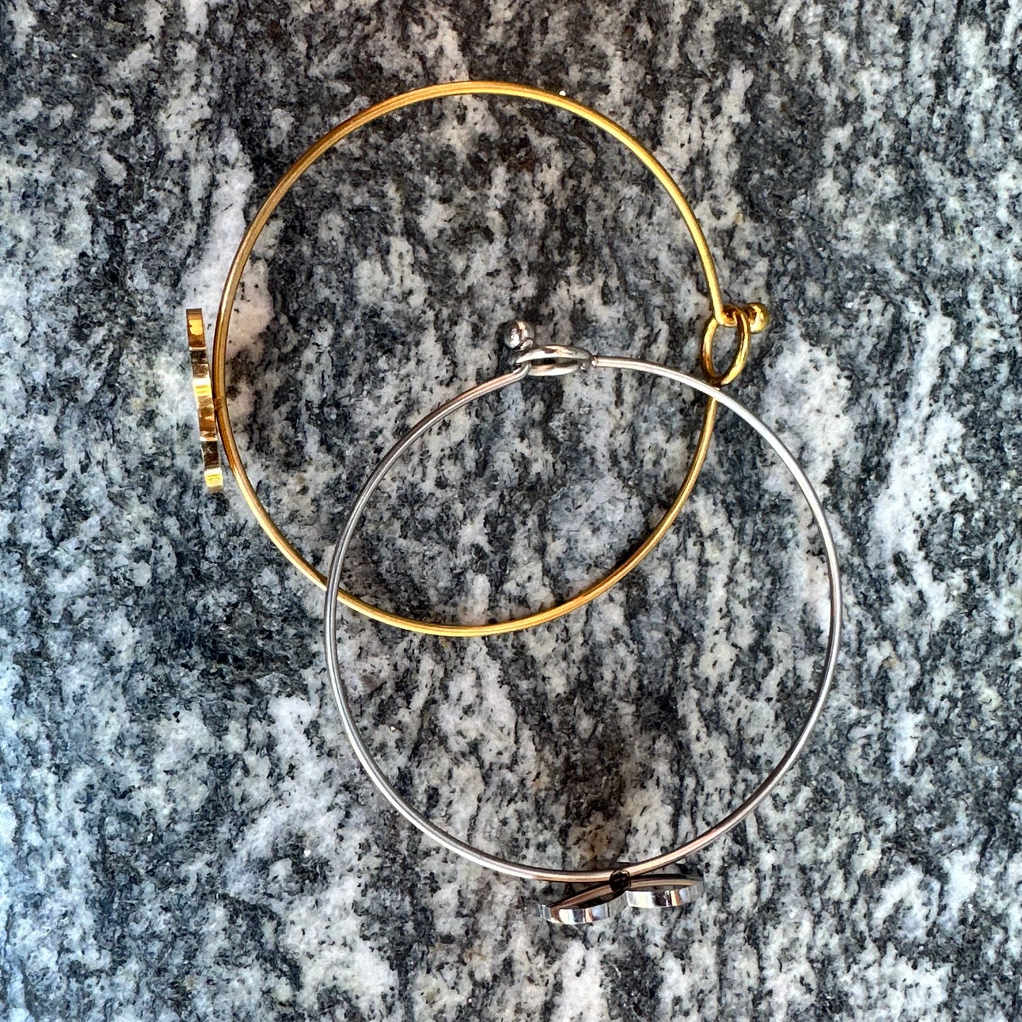Bracciale rigido Cuore