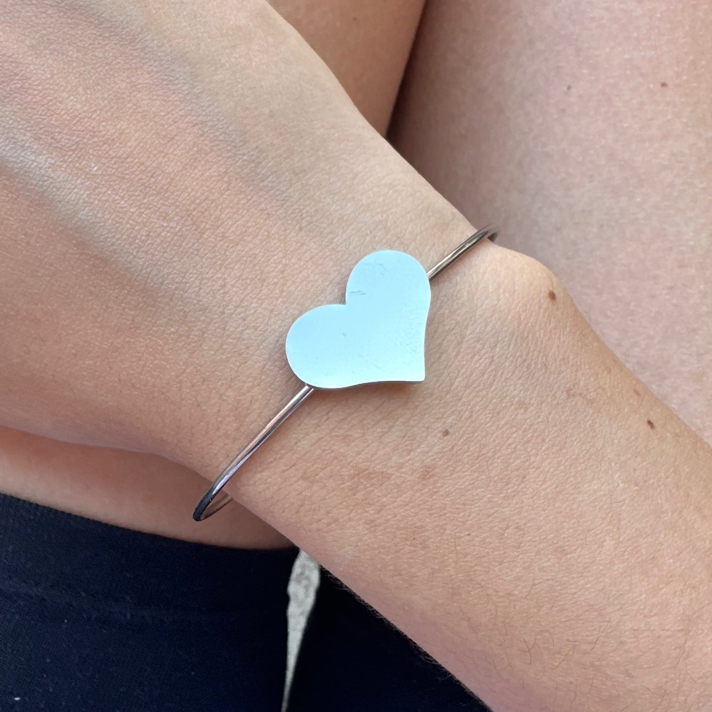Bracciale rigido Cuore