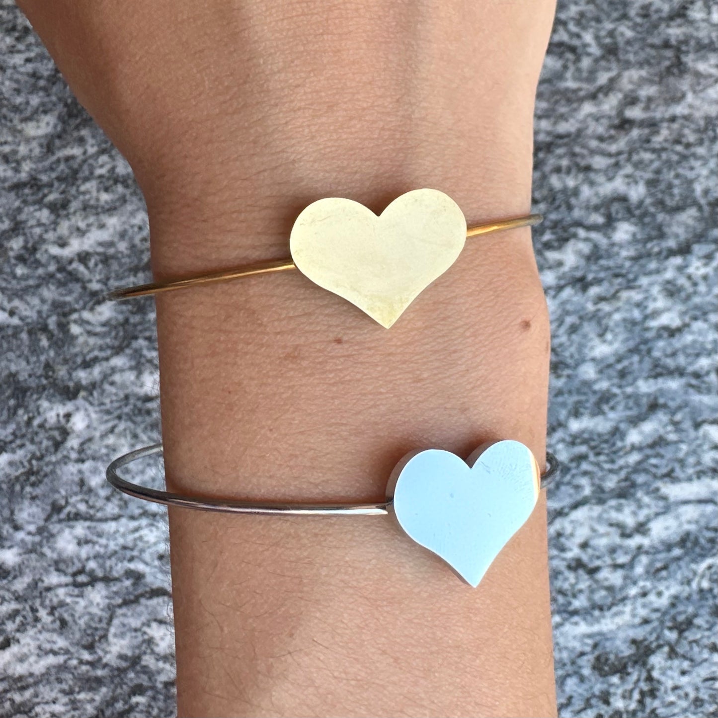 Bracciale rigido Cuore