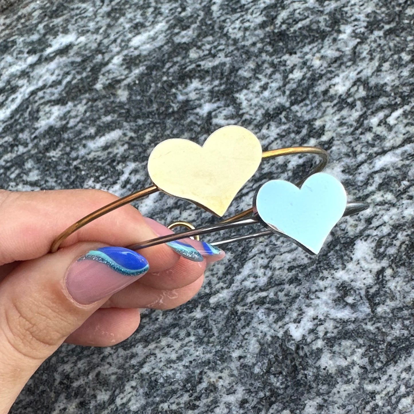 Bracciale rigido Cuore