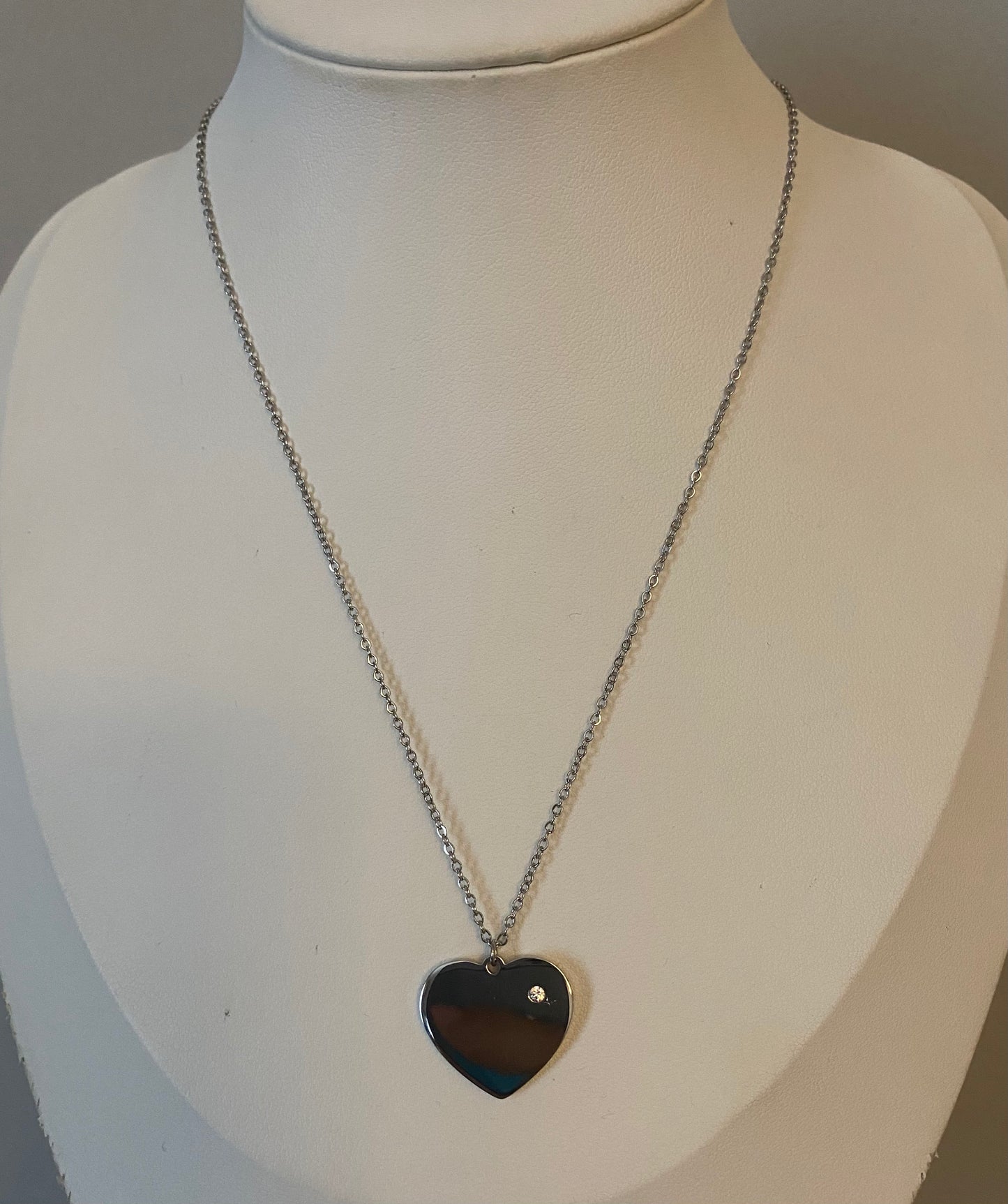 Collana con cuore con brillantino