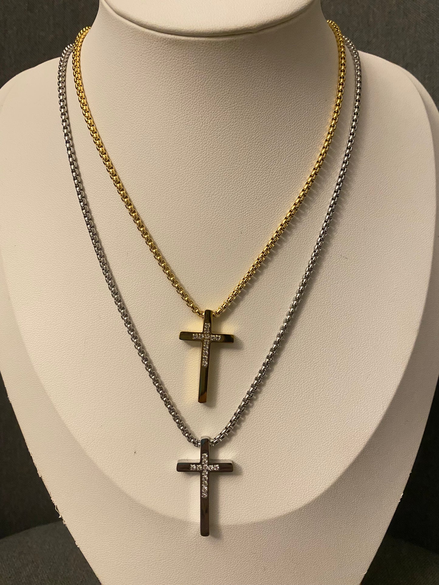 Collana Jesus