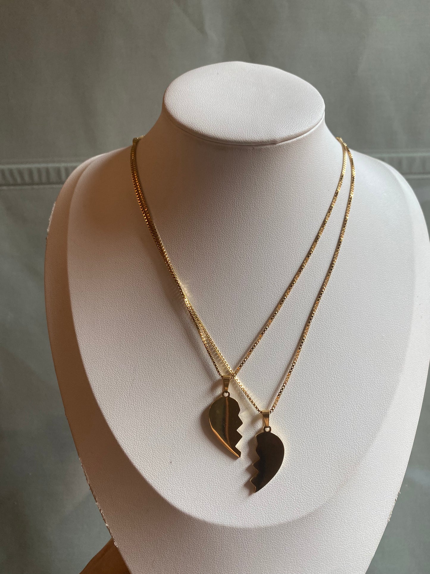 Collana con cuore spezzato