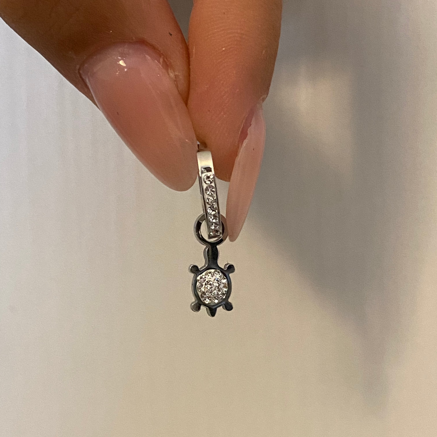Mono-orecchini Tartaruga strass