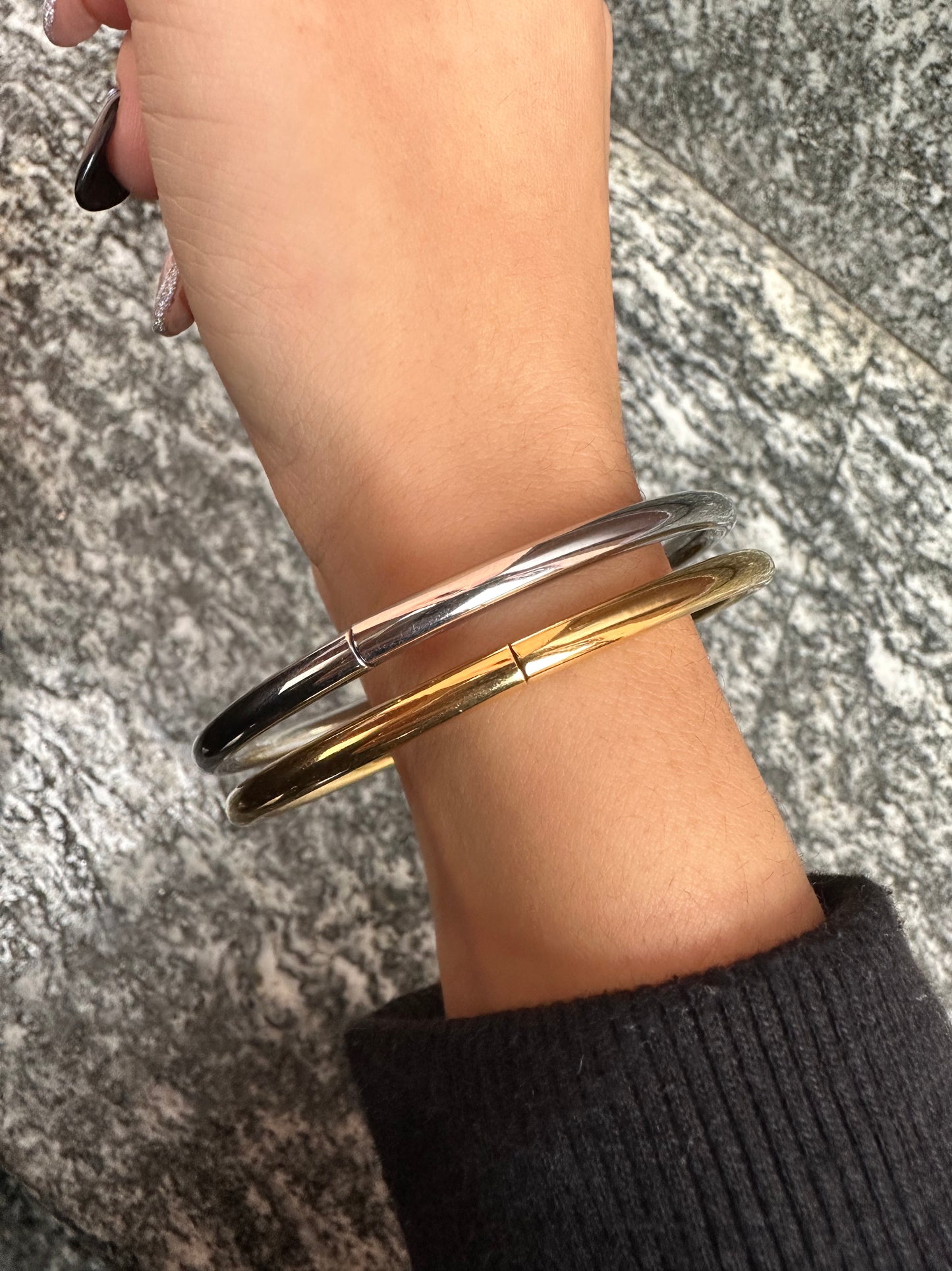 Bracciale rigido