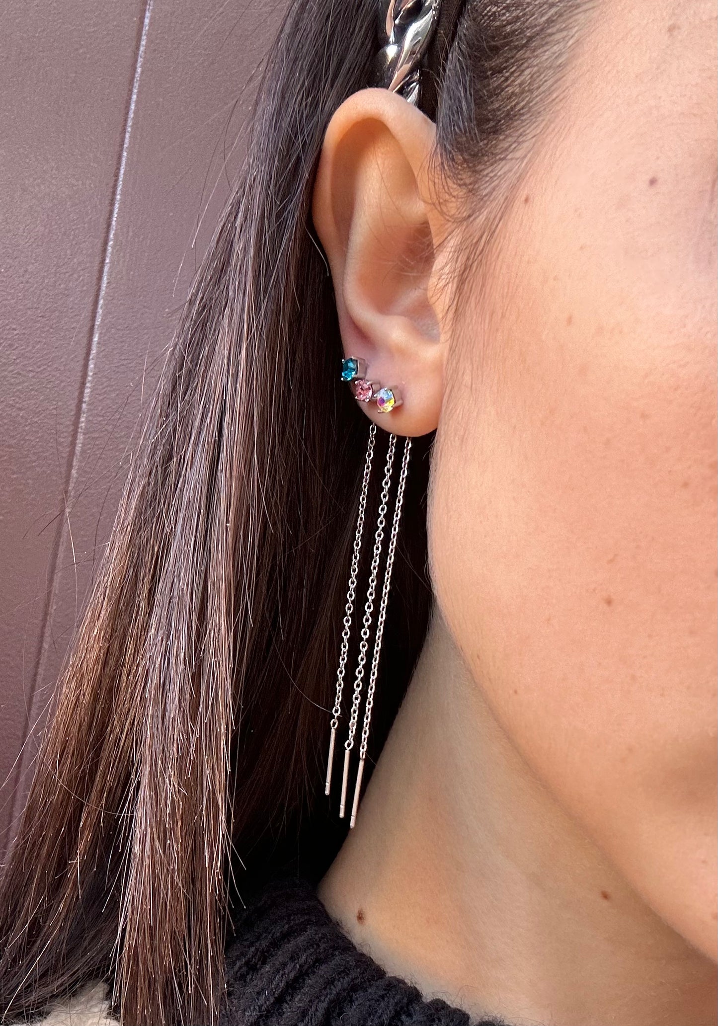 Mono-orecchini Niddle zircone