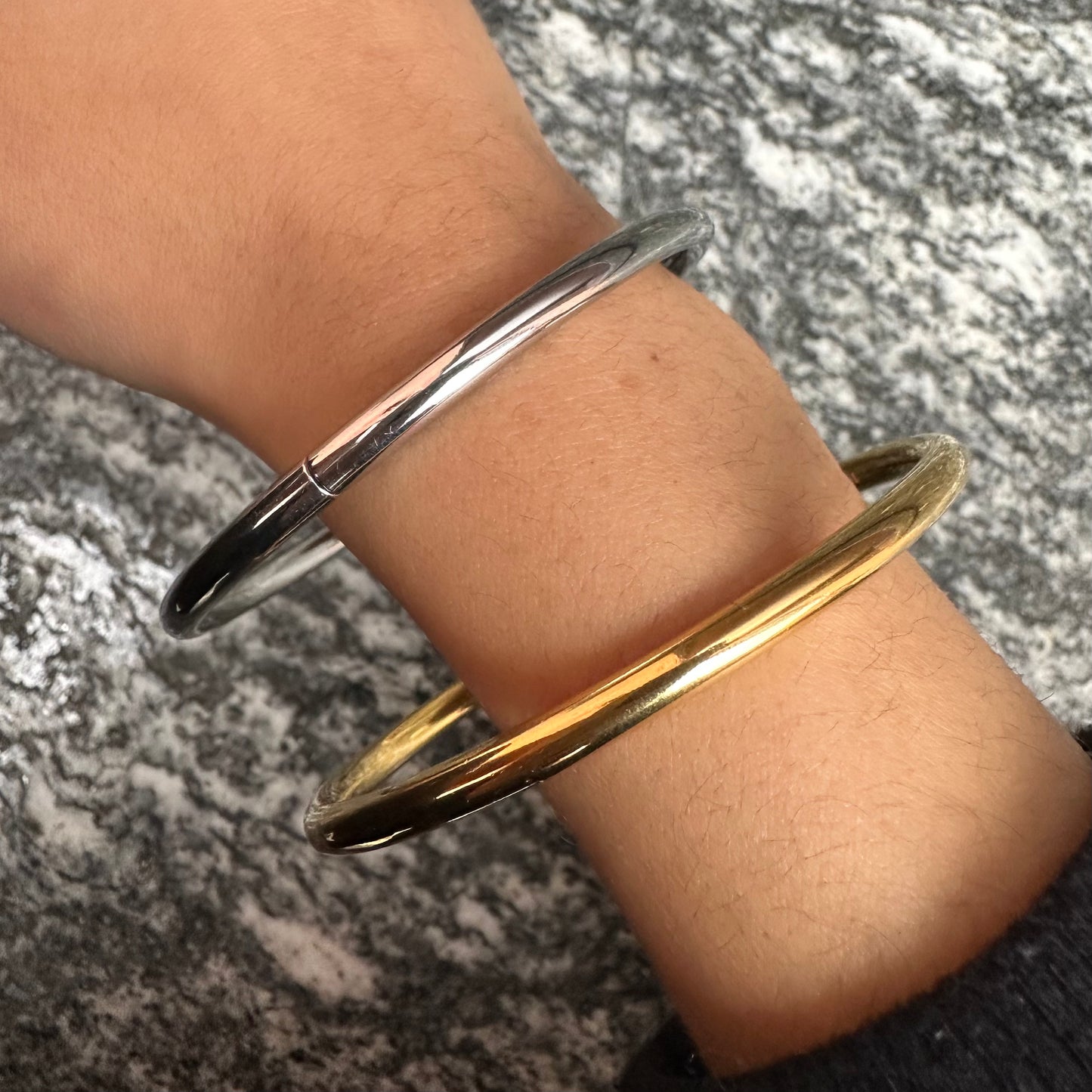 Bracciale rigido