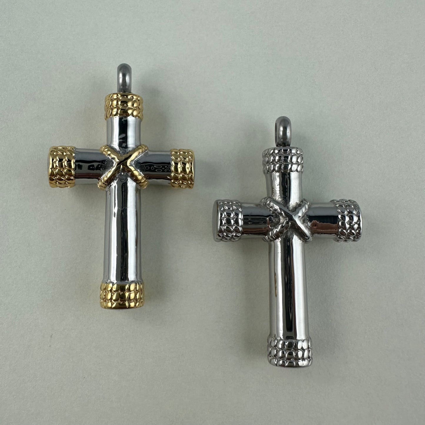 Ciondolo Cross