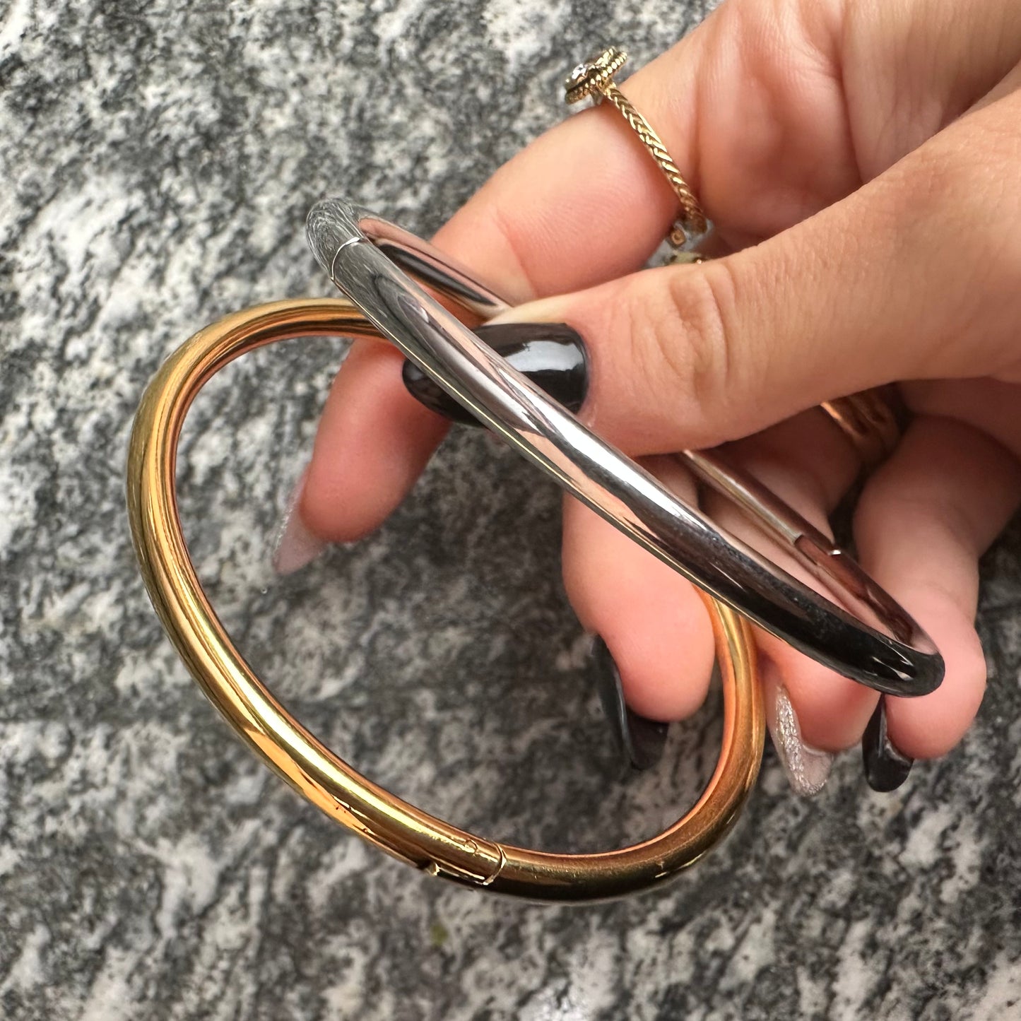 Bracciale rigido