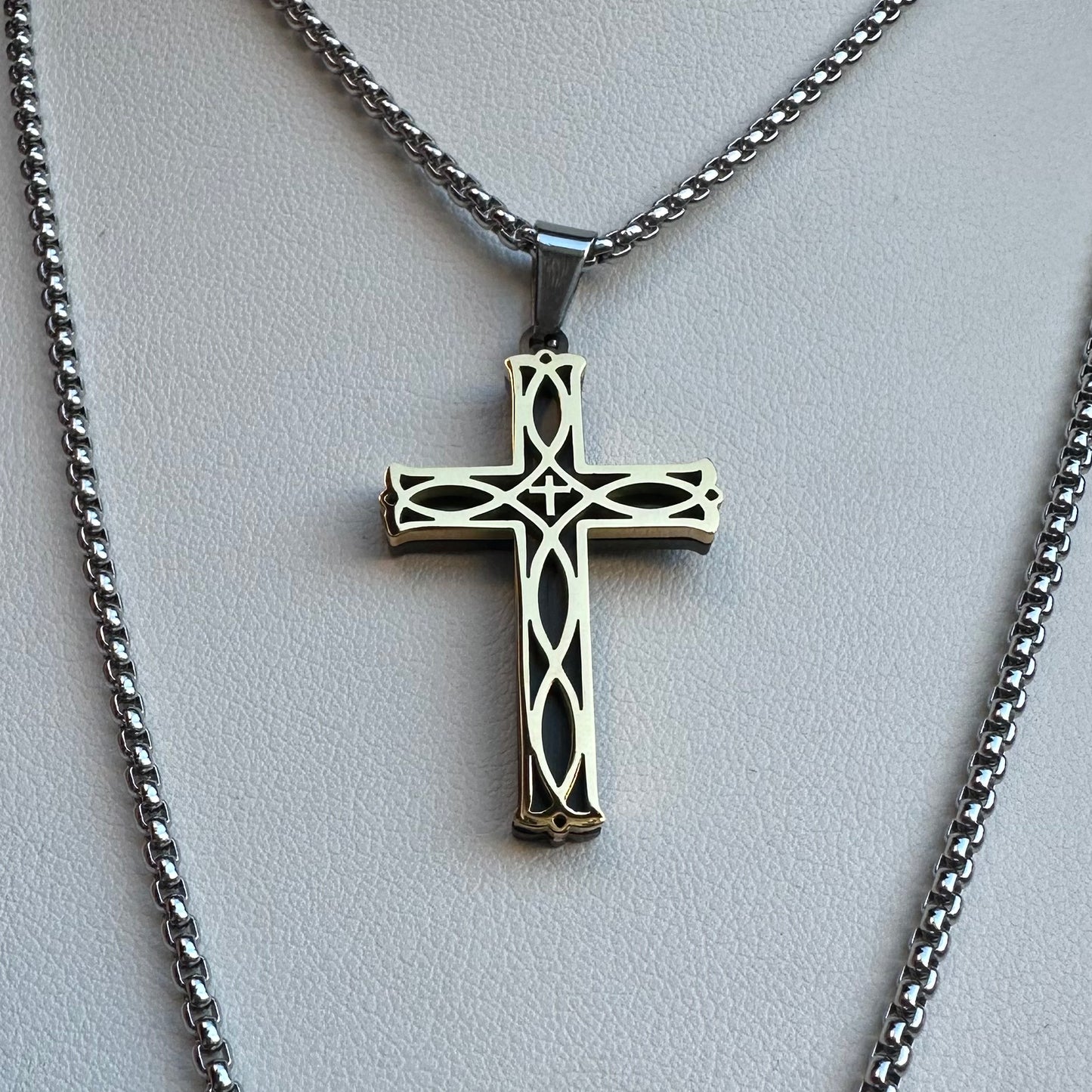 Collana croce Intreccio