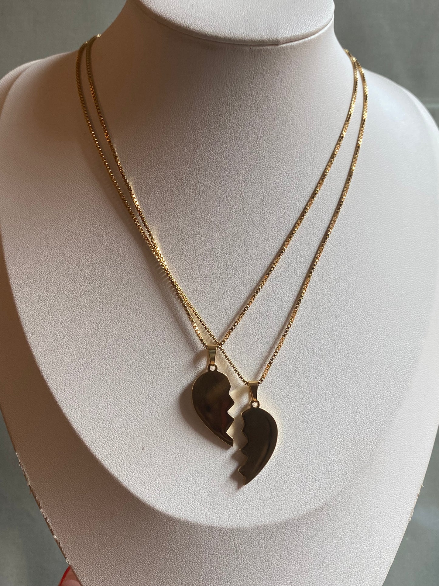 Collana con cuore spezzato