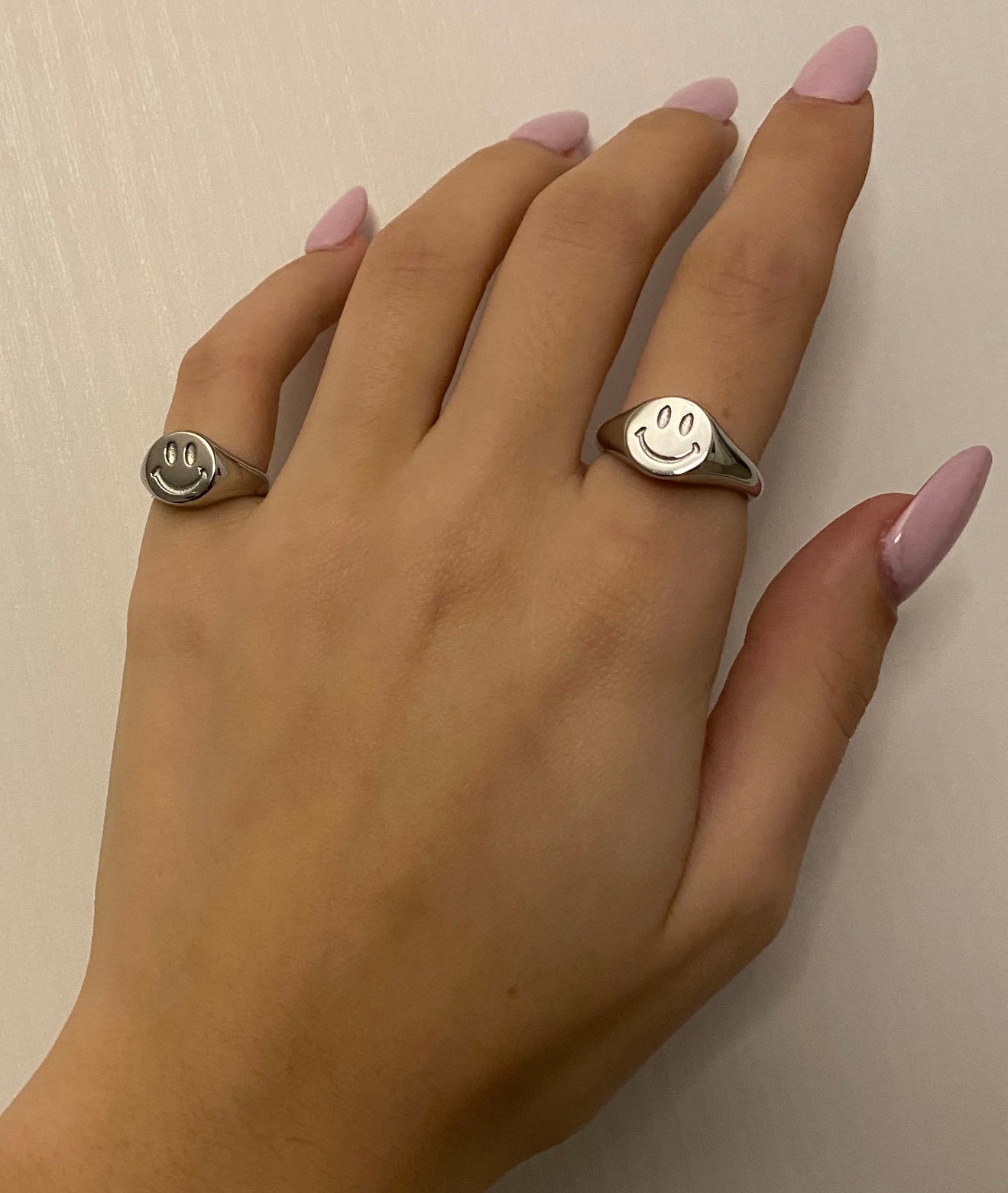 Anello chevalier con Smile