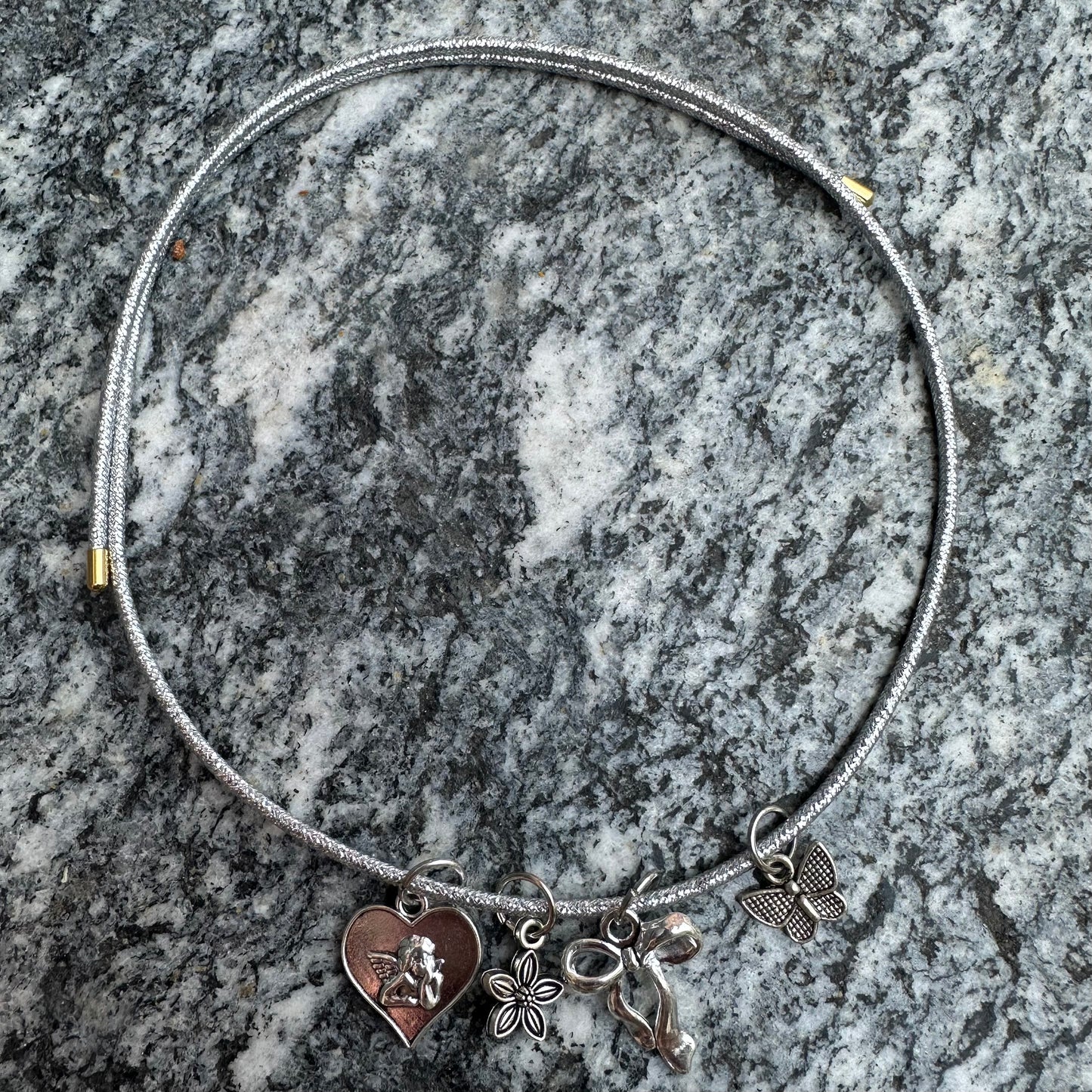 Choker Magnetica